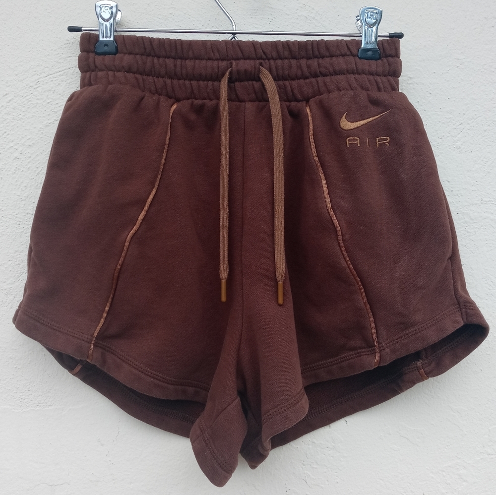 Nike Air High Rise Fleece Short‎ - Picture 4 of 12